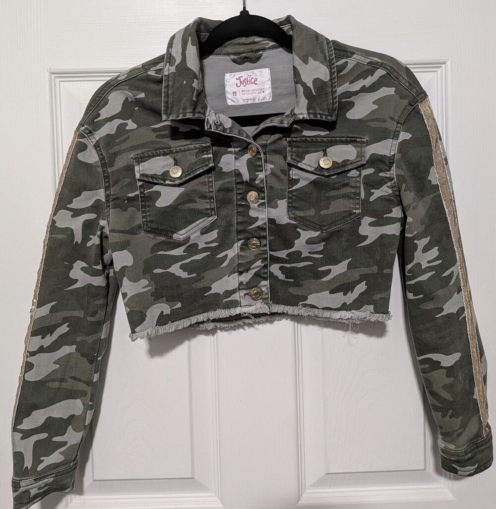 Justice Girls Camo Cropped Denim Jacket Size 12 Green Camouflage Gold Trim